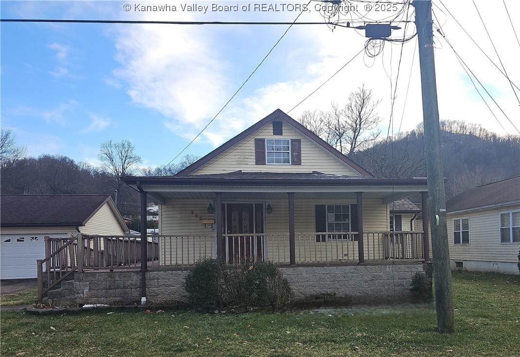 322 1st Street, West Street - Photo 1