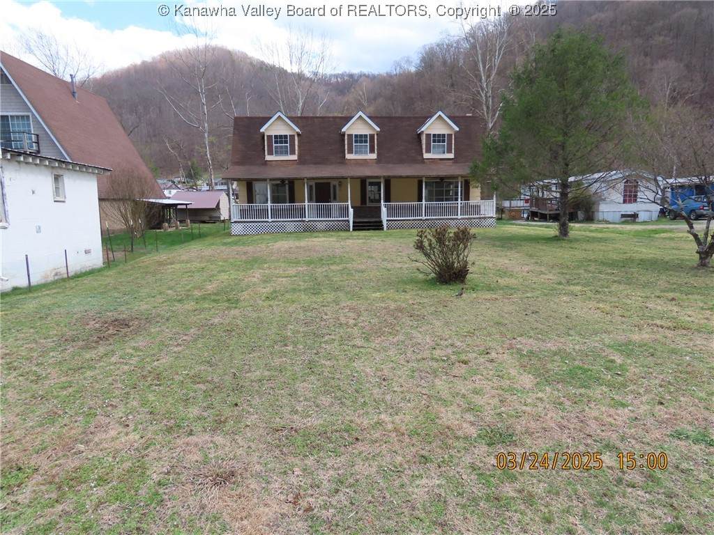 658 Campbells Creek Drive - Photo 1