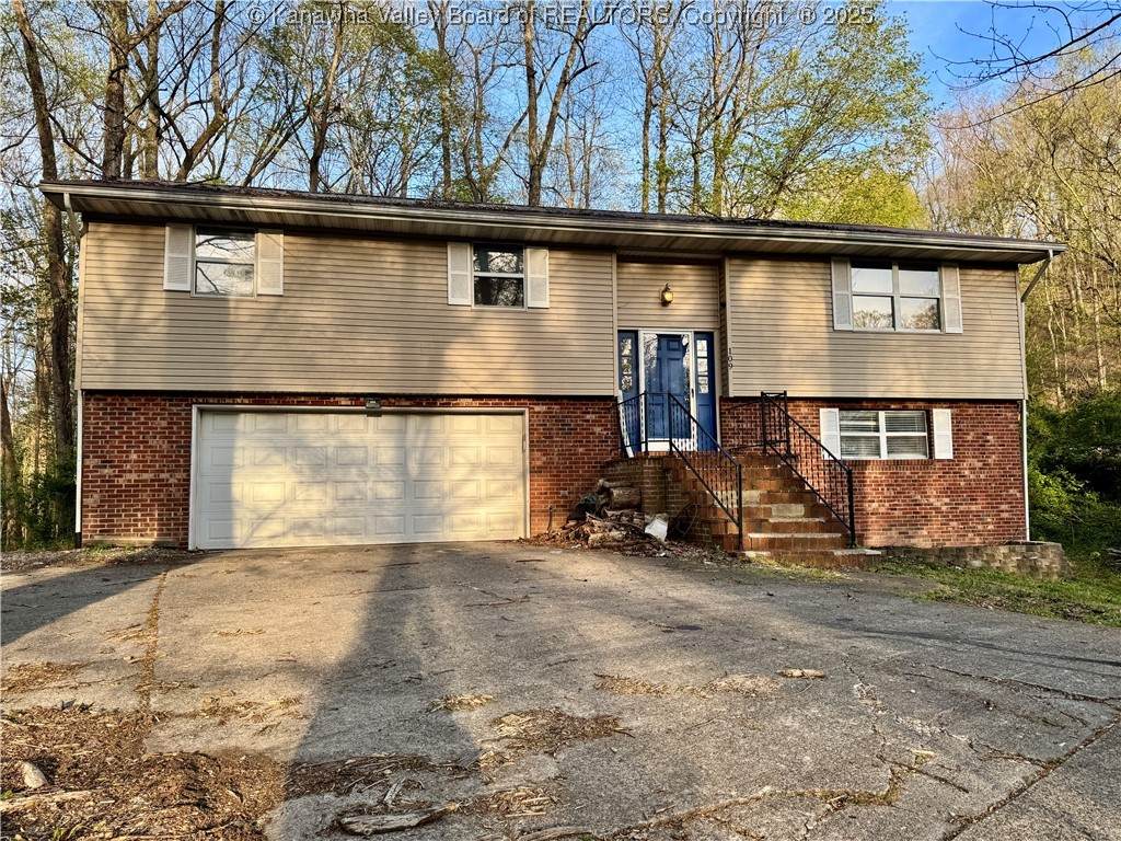 109 Cedar Lane - Photo 1