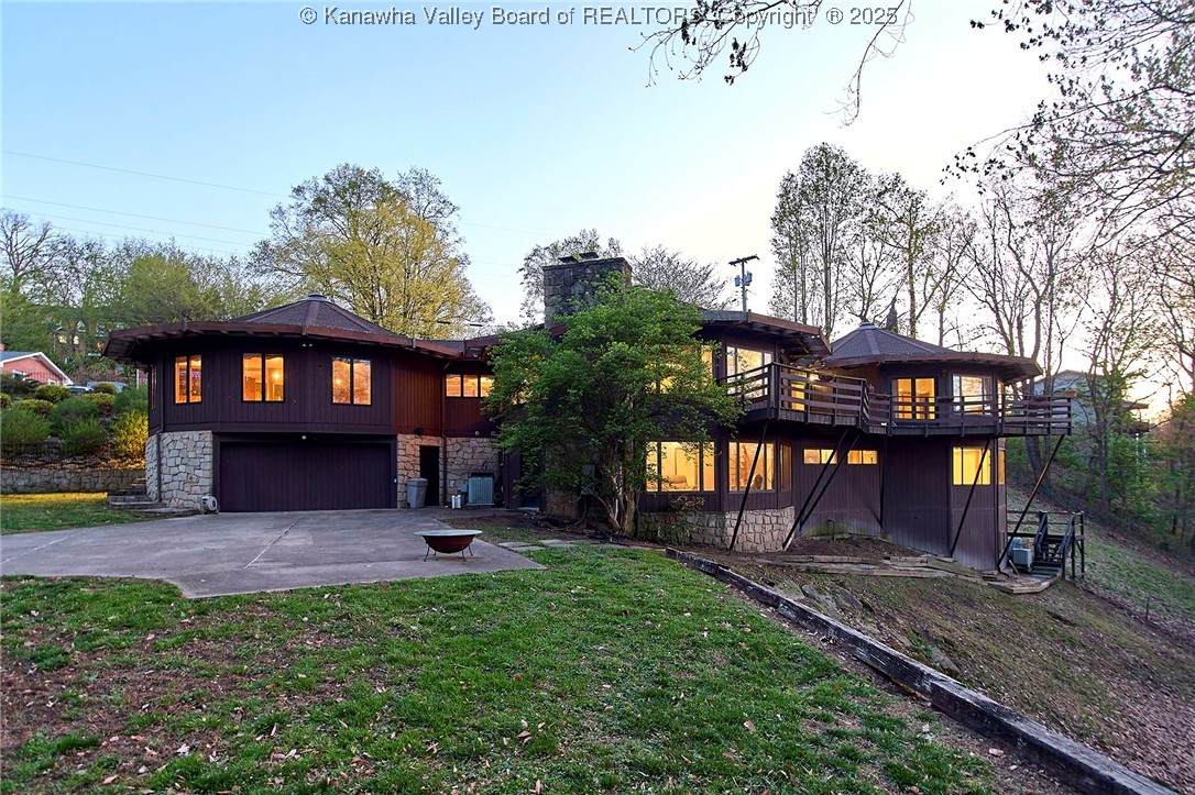 328 Mckinley Avenue - Photo 1