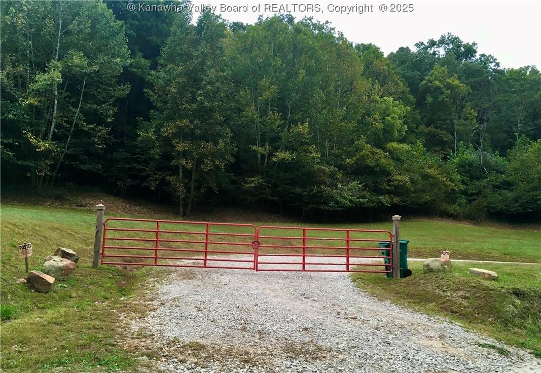 https://bt-photos.global.ssl.fastly.net/kanawha/orig_boomver_1_278145-2.jpg