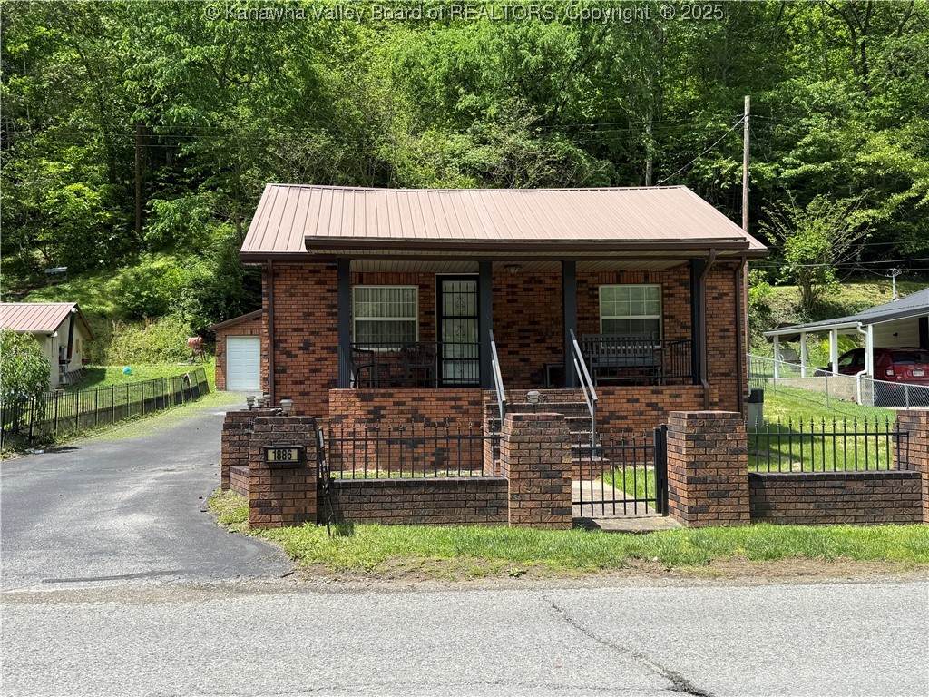 1886 Whitman Creek Road - Photo 1