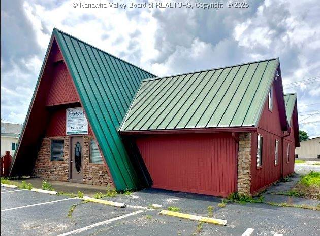 2409 Jackson Avenue - Photo 1