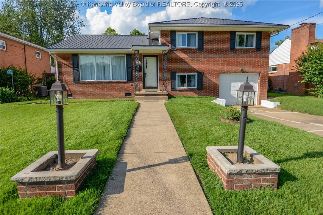 1924 Lincoln Avenue - Photo 1