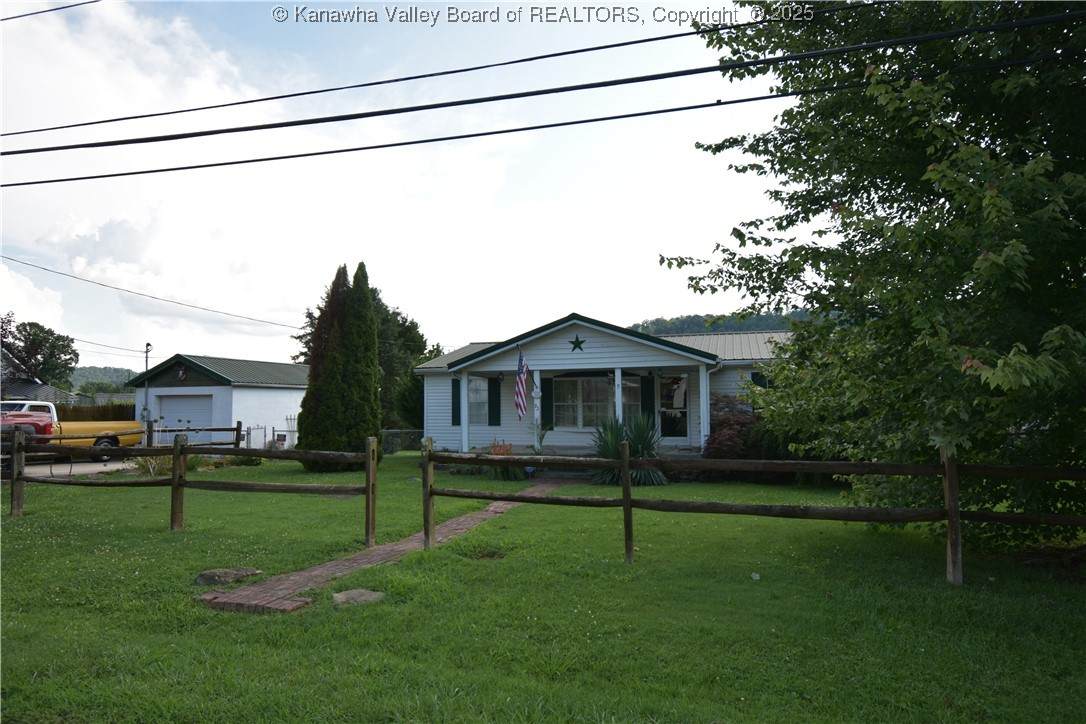 95 5th Avenue - Photo 1
