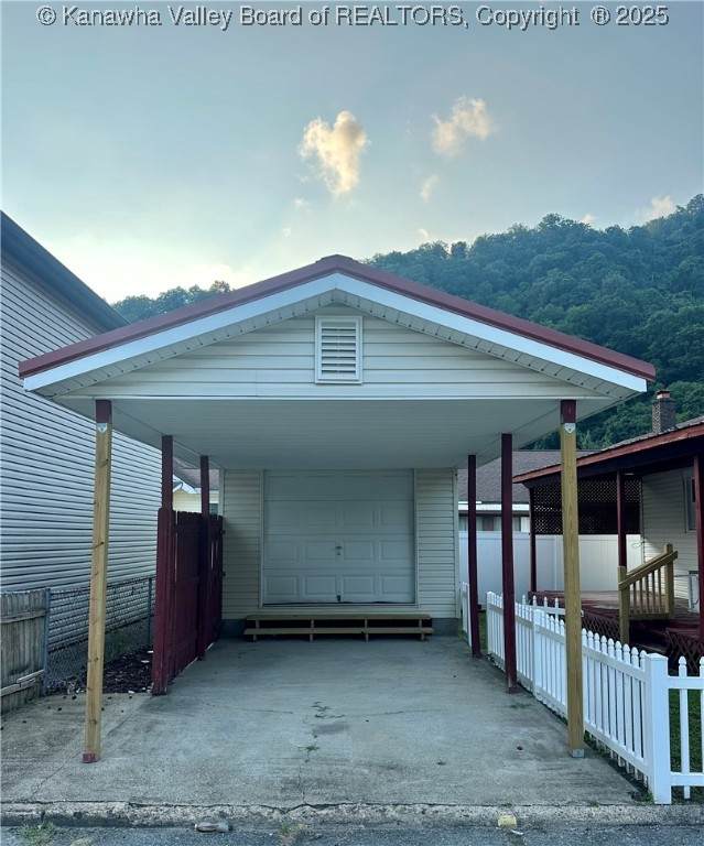https://bt-photos.global.ssl.fastly.net/kanawha/orig_boomver_1_279489-2.jpg