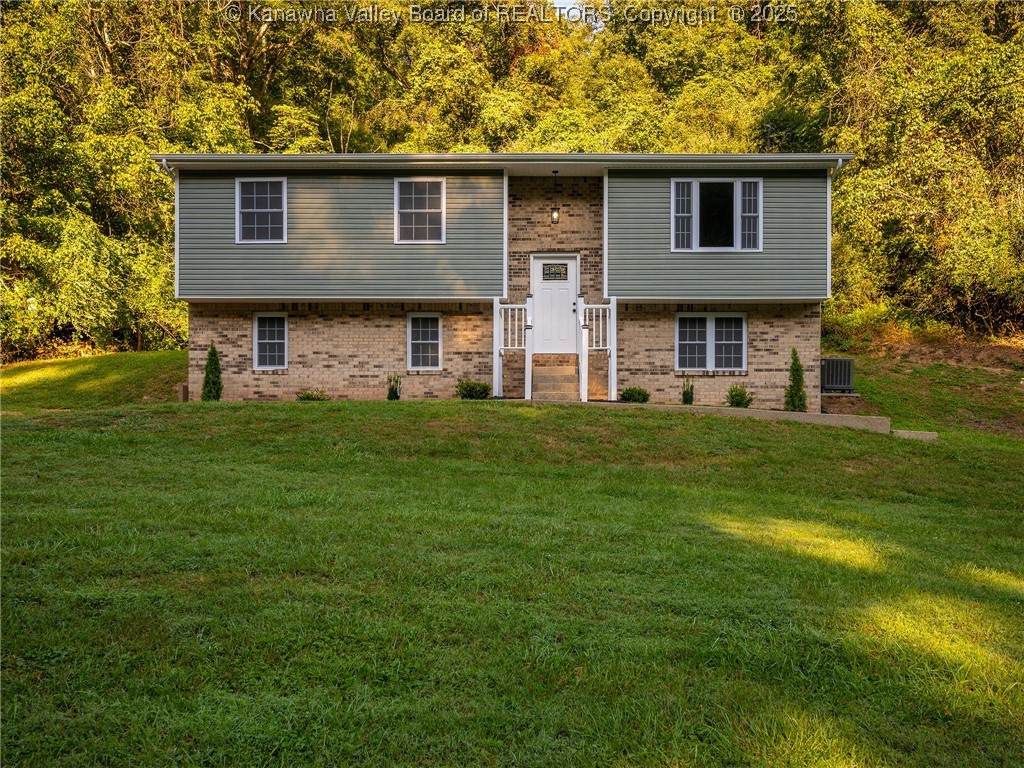 3611 Cyrus Creek Road - Photo 1