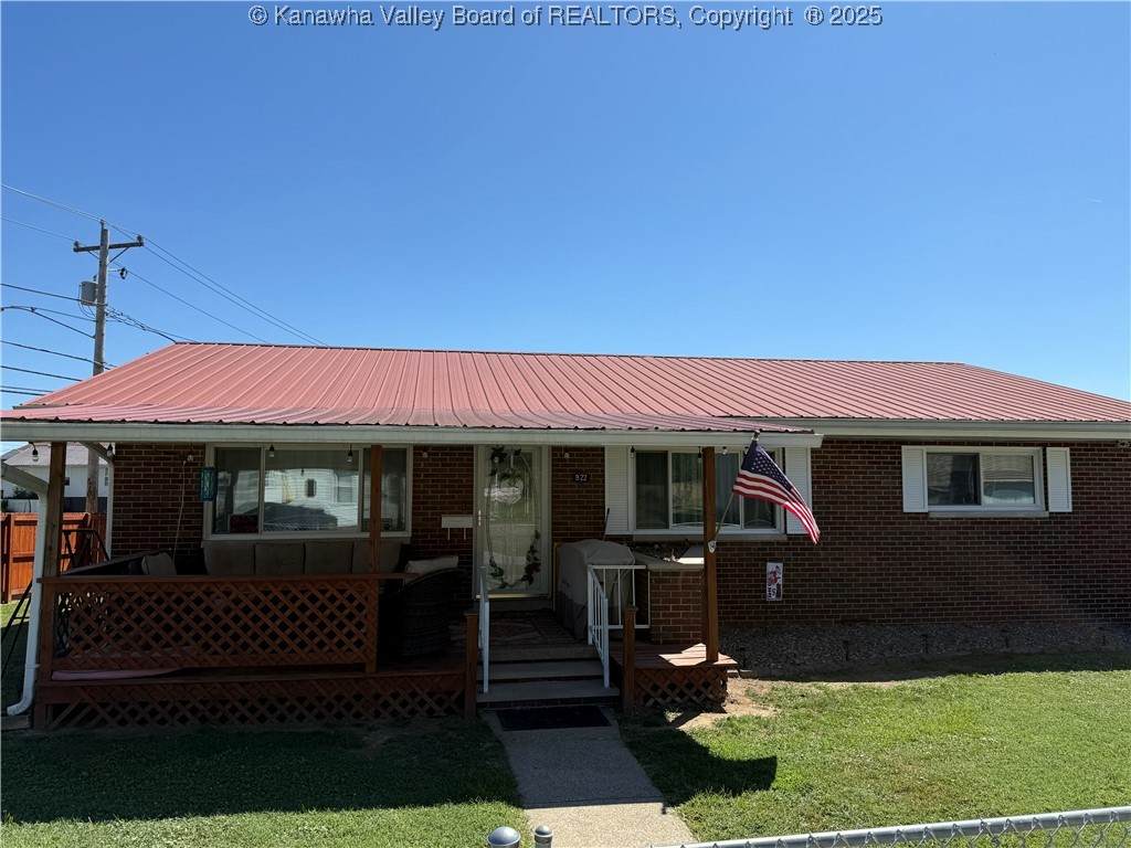822 Florida Street - Photo 1