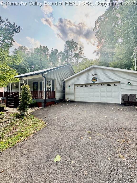 3622 Greenview Road - Photo 1