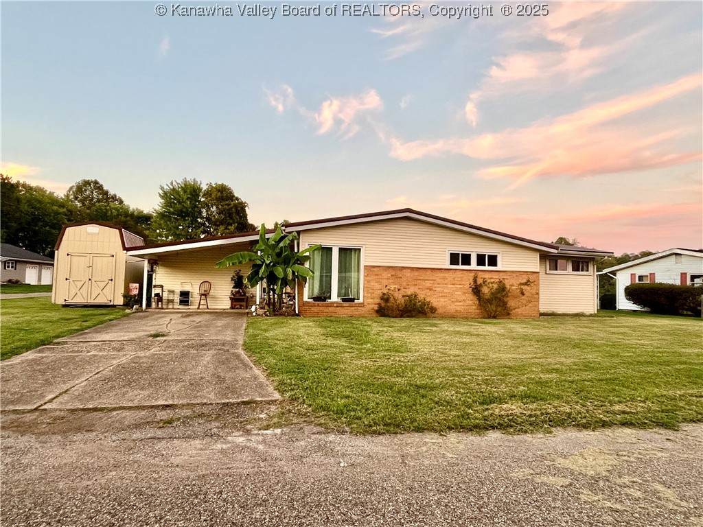 205 Elm Street - Photo 1