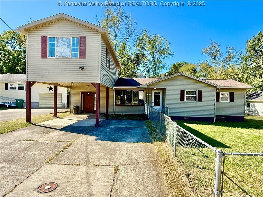 5207 Swiss Drive - Photo 1