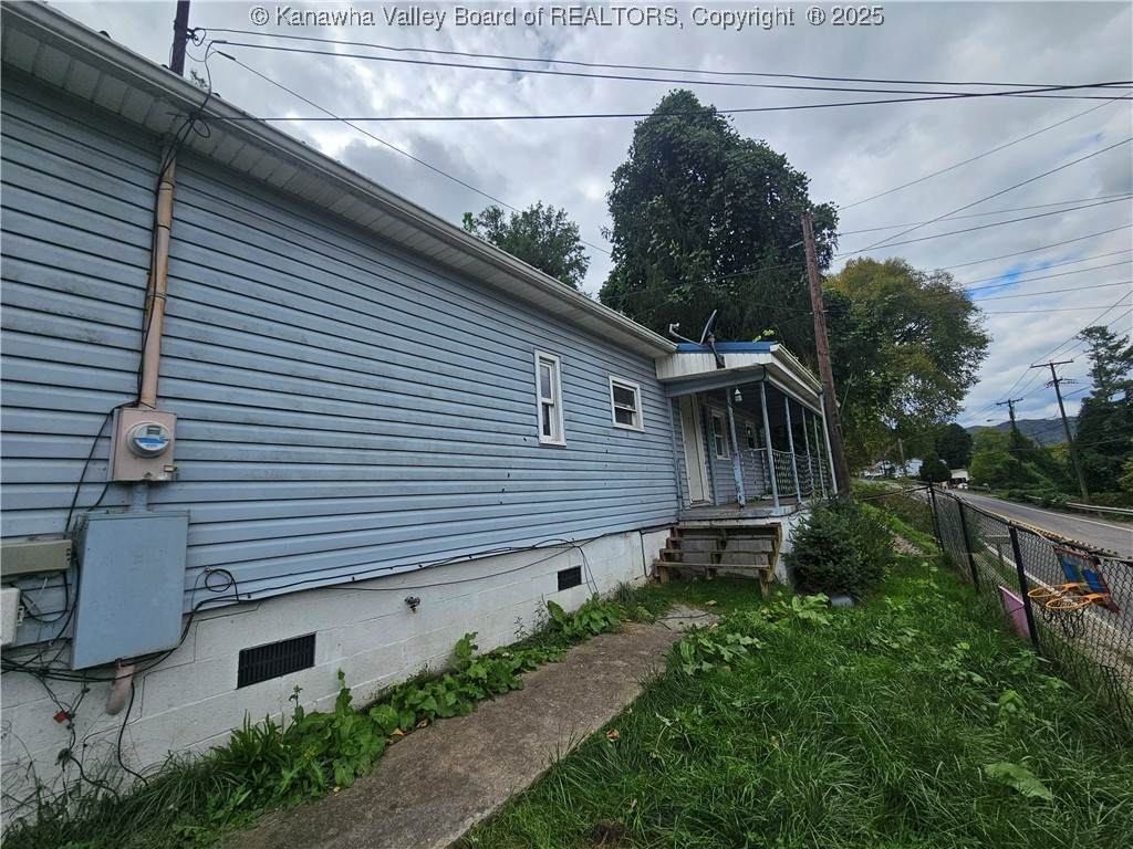 1413 Fayette Pike - Photo 1