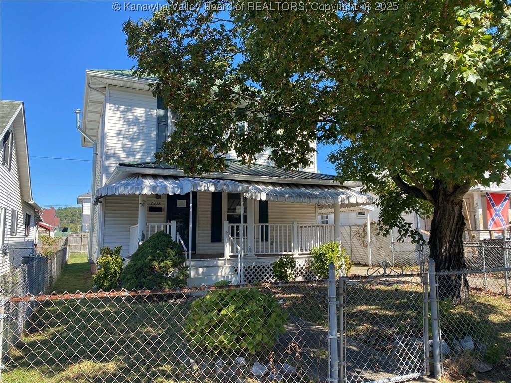 2318 Monroe Avenue - Photo 1