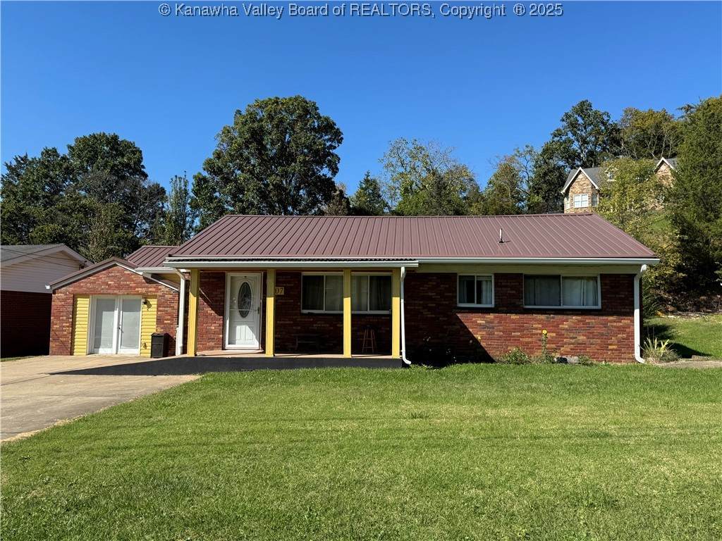 107 Gum Street - Photo 1