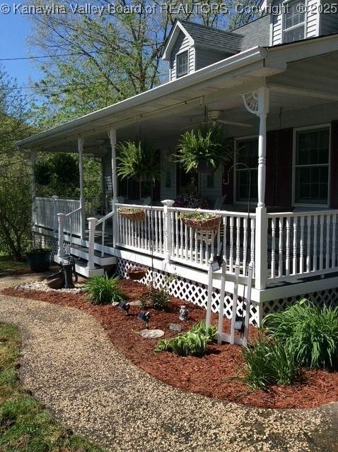 61 Mannon Drive - Photo 1