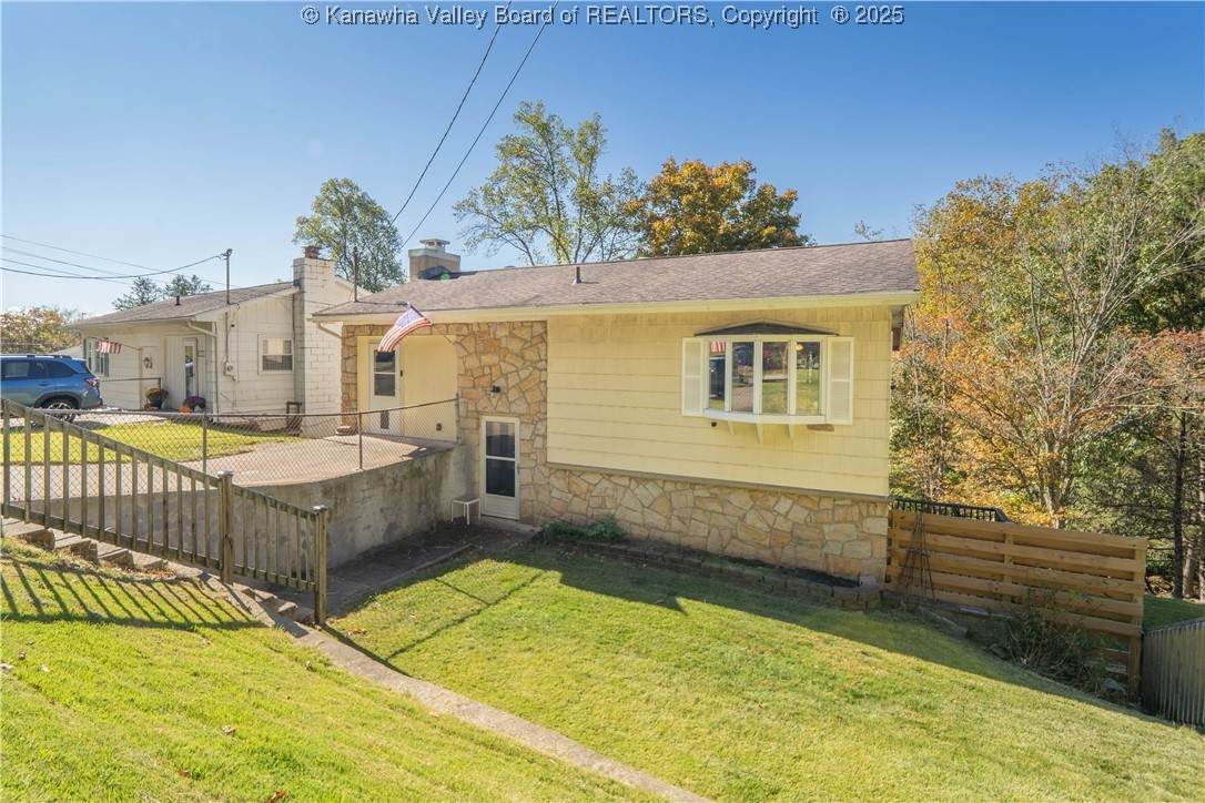 2225 Lilly Drive - Photo 1