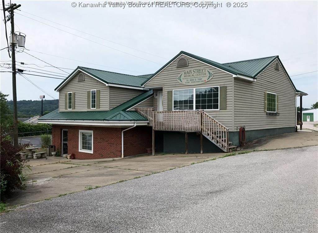 619 W. Main Street - Photo 1