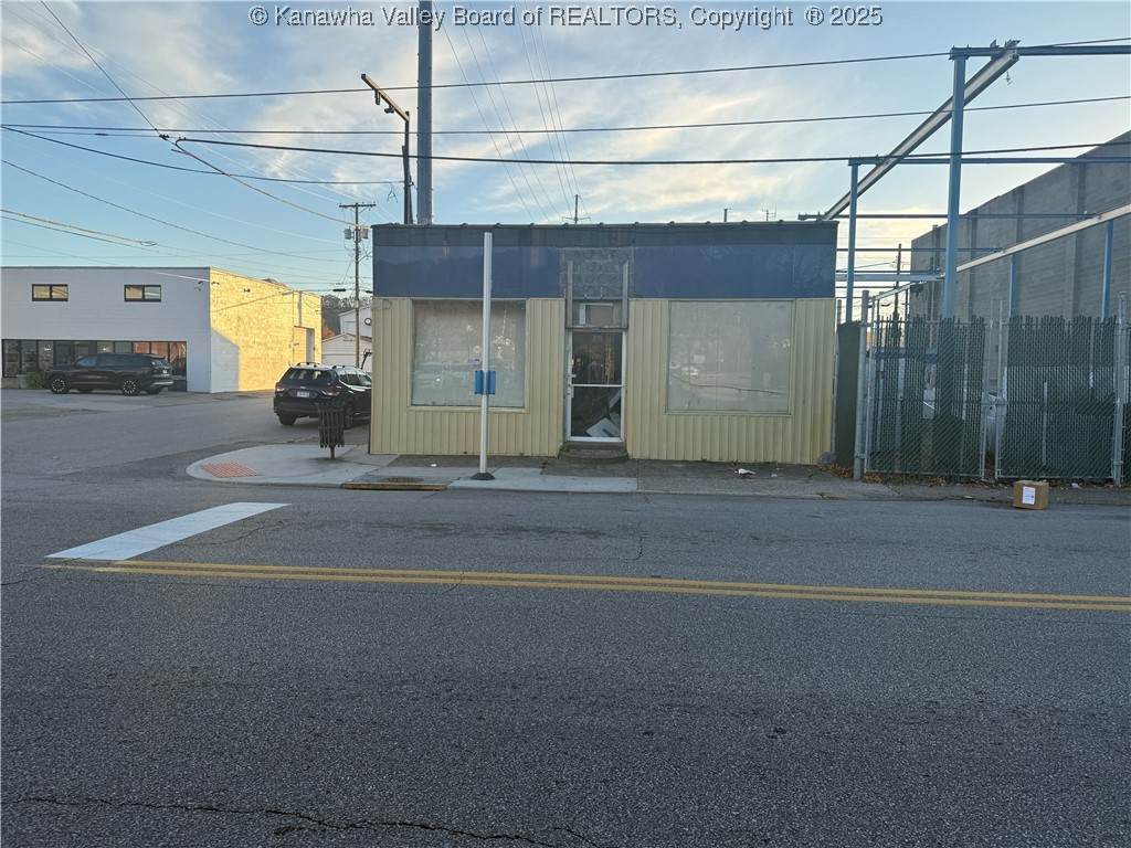 1601 4th Avenue - Photo 1