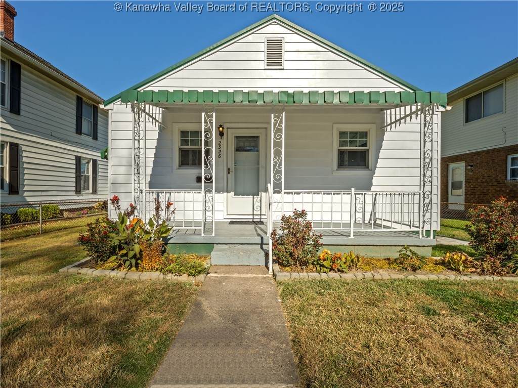 2326 Monroe Avenue - Photo 1