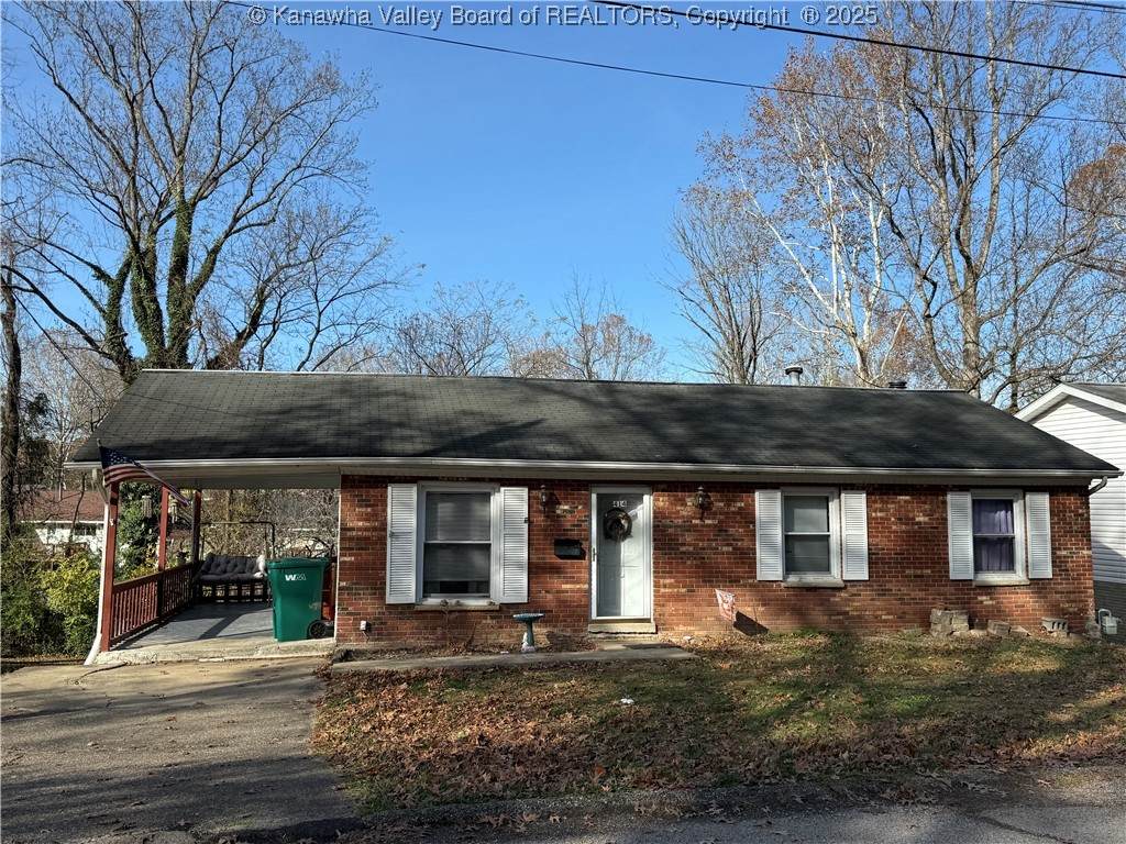 414 Sun Valley Drive - Photo 1