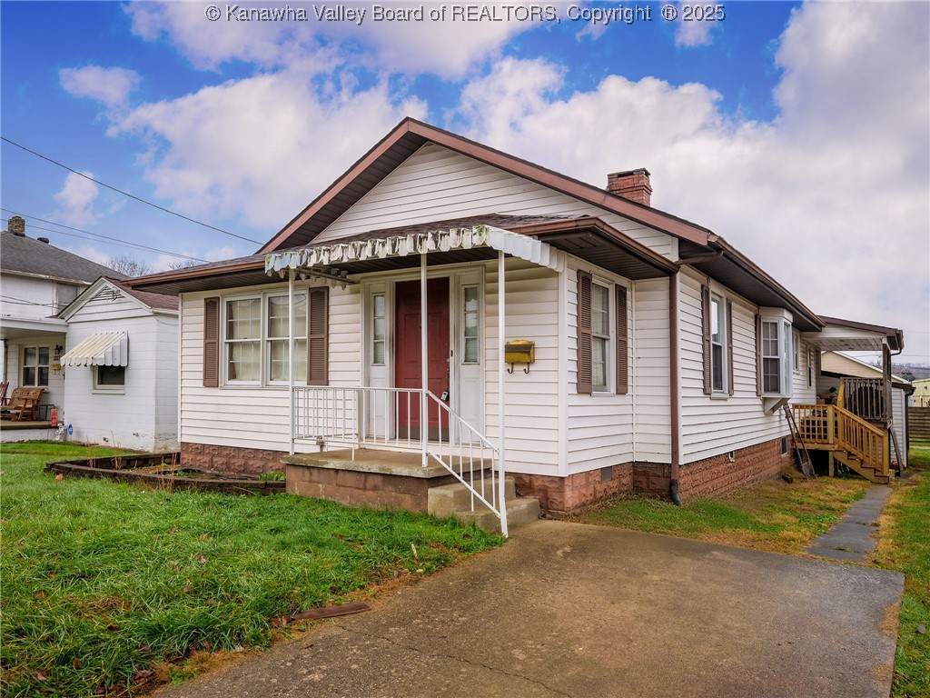 1229 Payne Avenue - Photo 1