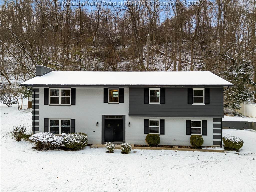 5 Cavalier Drive - Photo 1