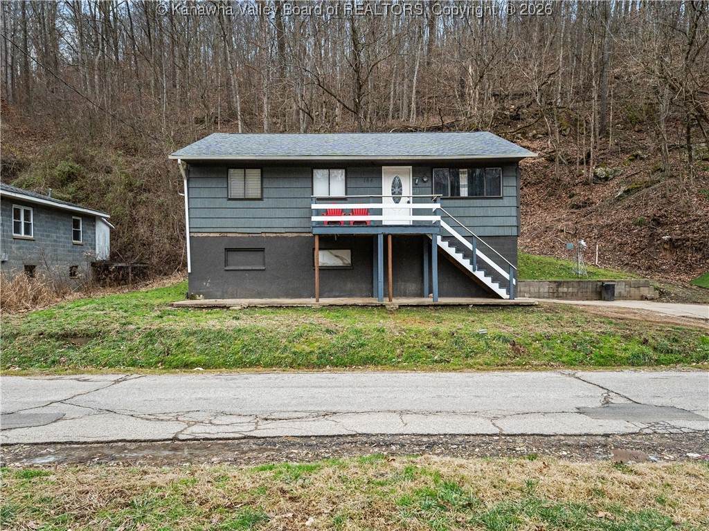 164 Kanawha 2 Mile Road - Photo 1
