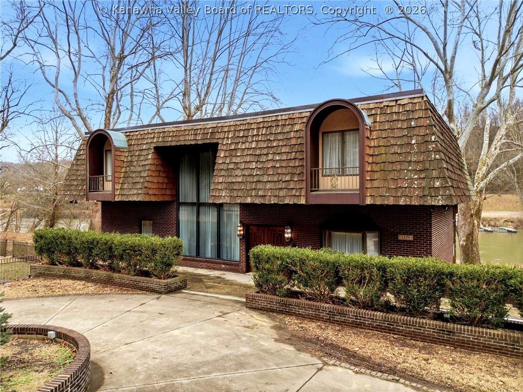 1329 Pennsylvania Avenue - Photo 1