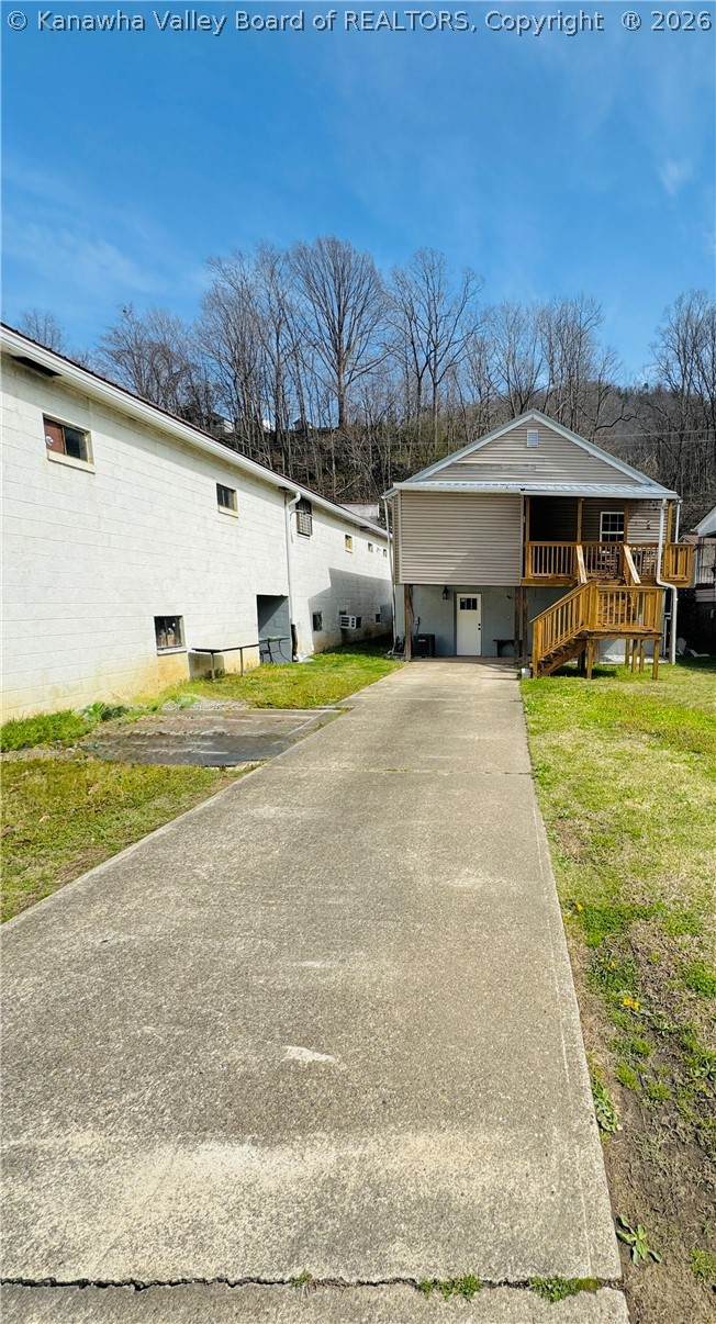 https://bt-photos.global.ssl.fastly.net/kanawha/orig_boomver_1_282587-2.jpg