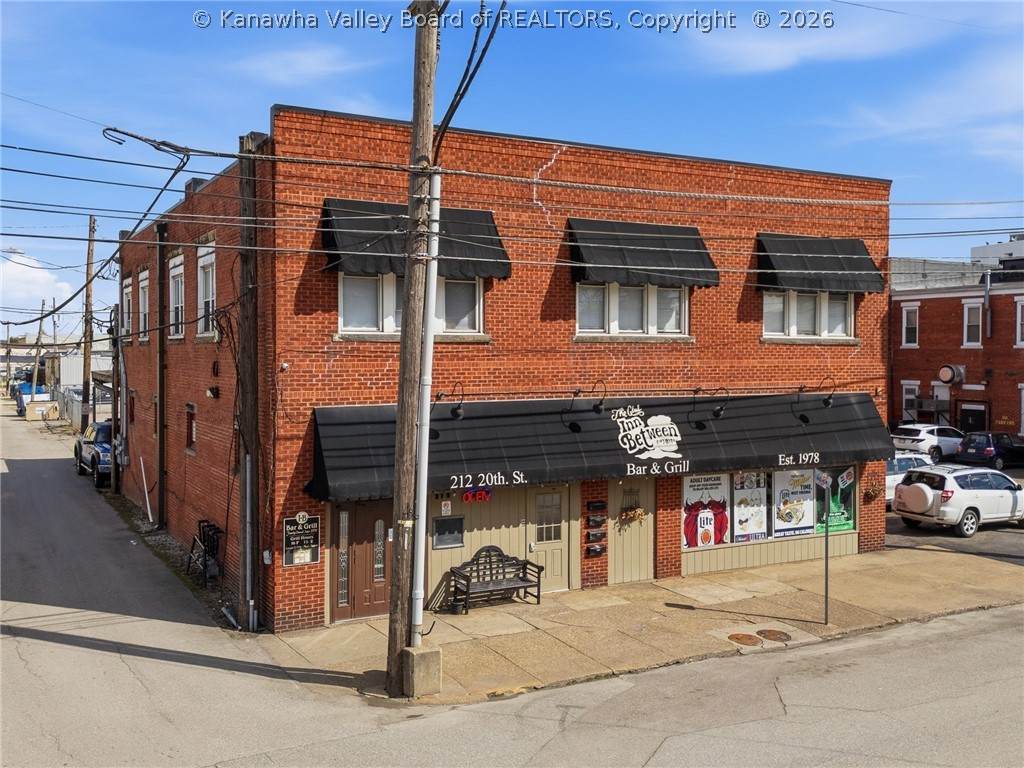 212 20th Street - Photo 1