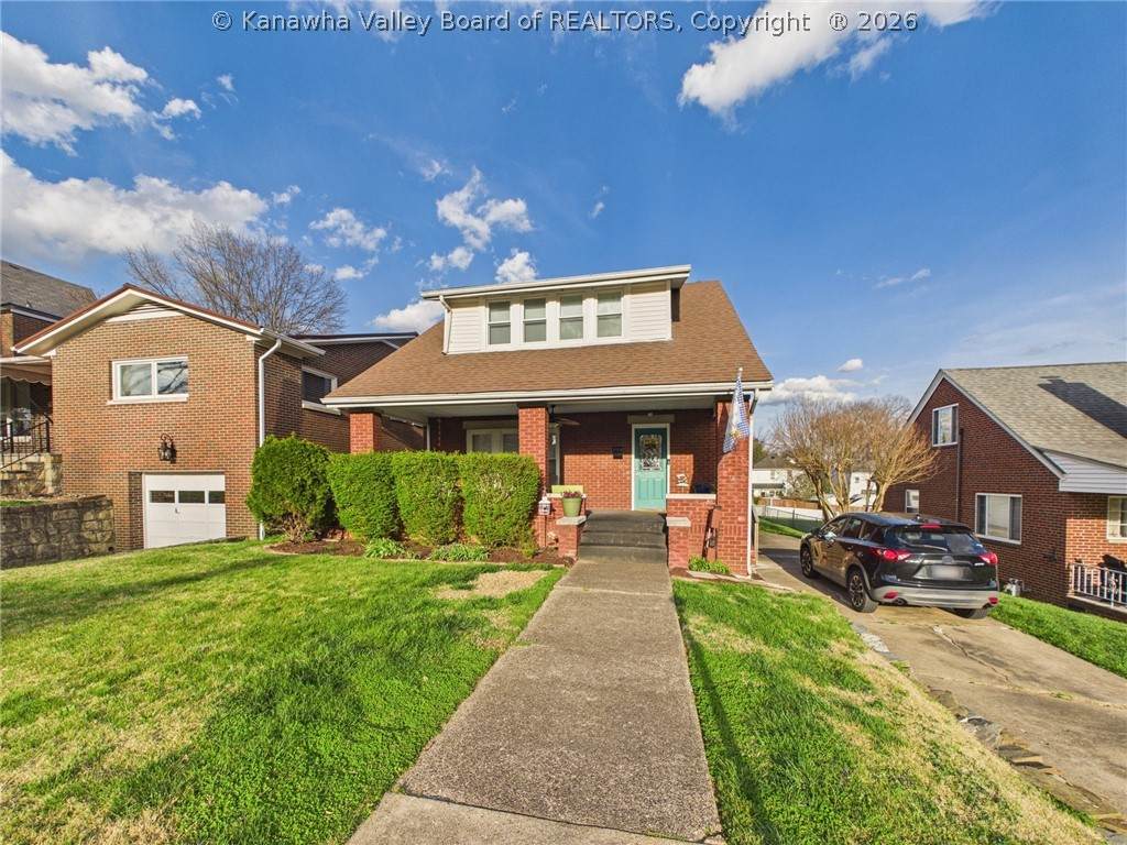 78 Fairfax Drive - Photo 1