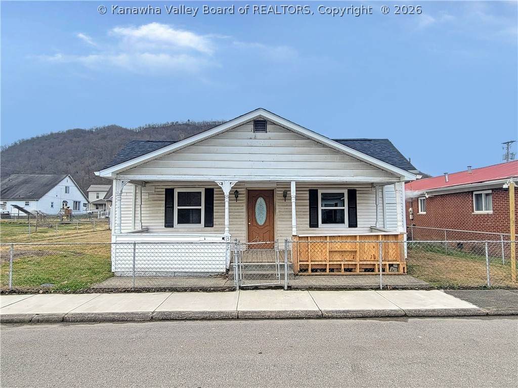 502 William Street - Photo 1