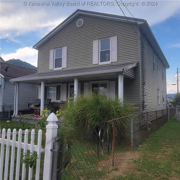 329 6th Street - Photo 1