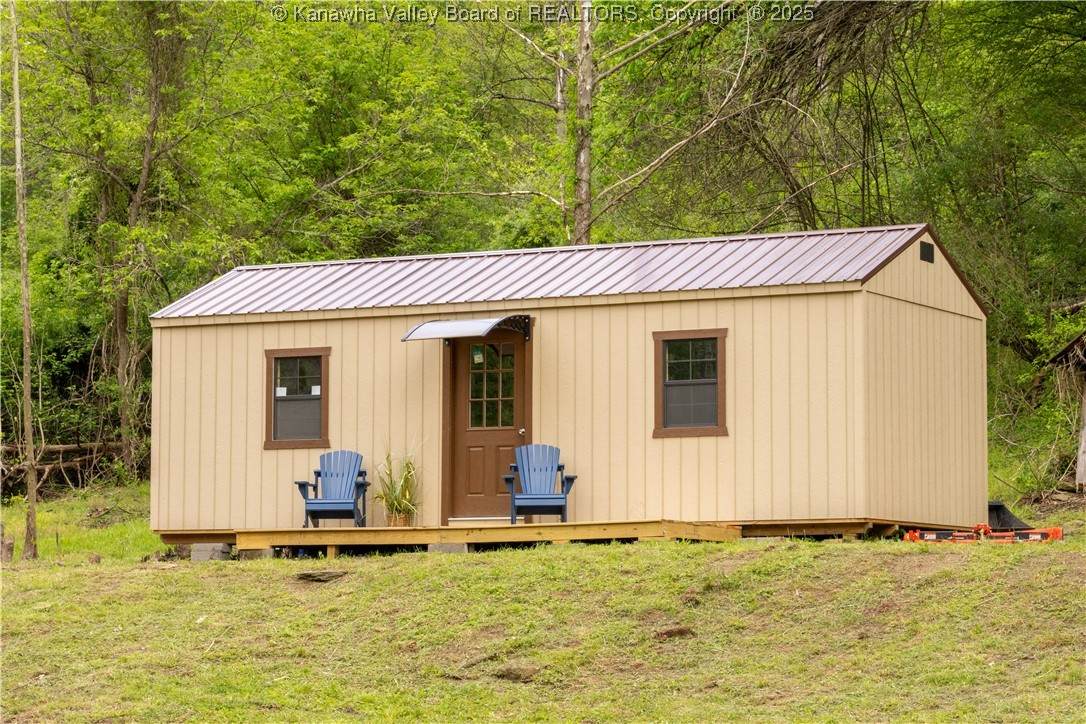 2656 Coleman Creek Road - Photo 1