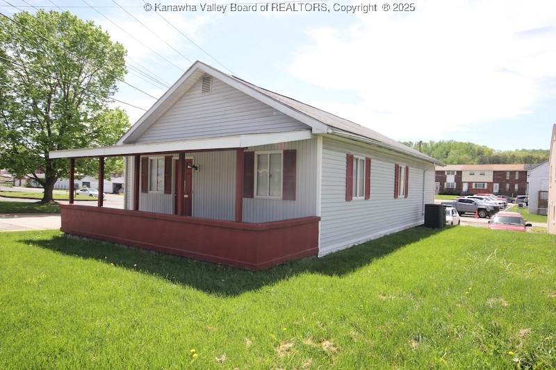 5201 And 5203 Maccorkle Avenue - Photo 1