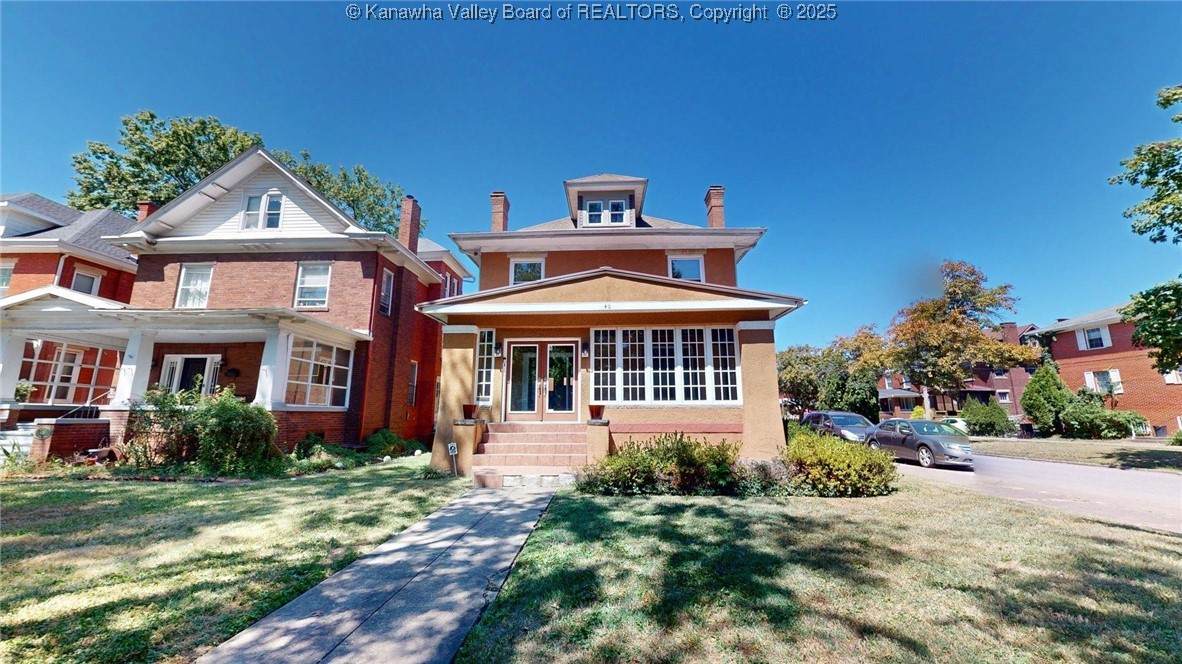 840 13th Avenue - Photo 1