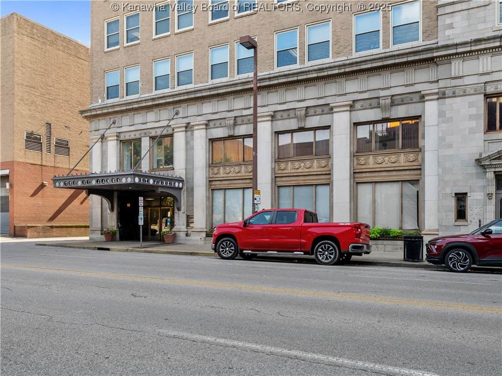401 10th Street - Photo 1