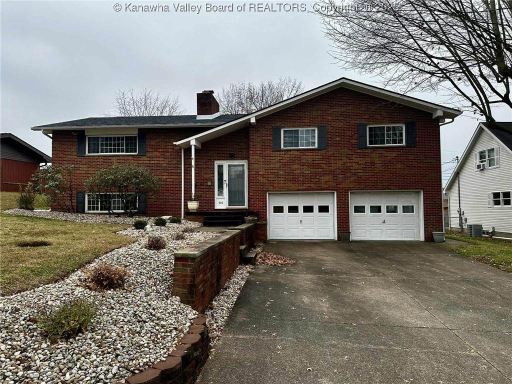 710 Flinn Avenue - Photo 1