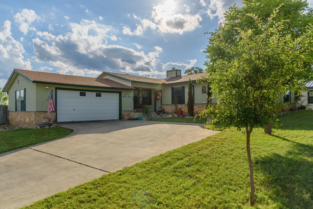 101 Dover Dr - Photo 1