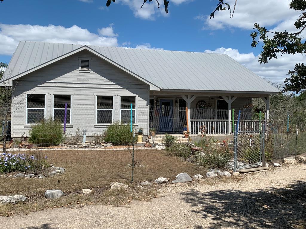 139 Pipeline Rd - Photo 1