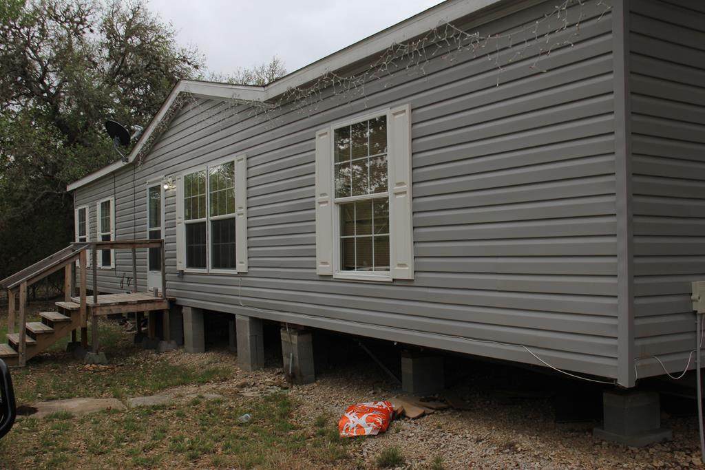 353 Hummingbird Lane - Photo 1