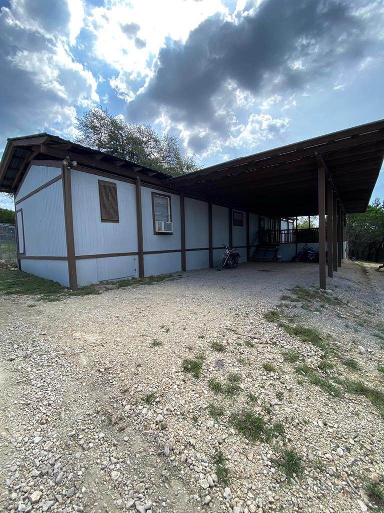 135 Valley Oaks - Photo 1