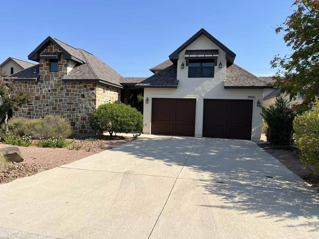 2904 Rock Barn Dr - Photo 1