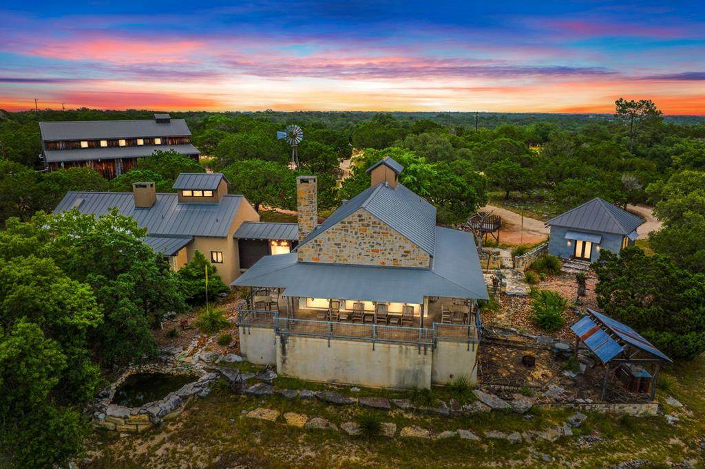 285 Indian Creek Loop - Photo 1