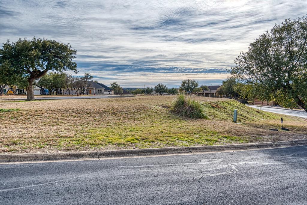 140 Villa Dr - Photo 1