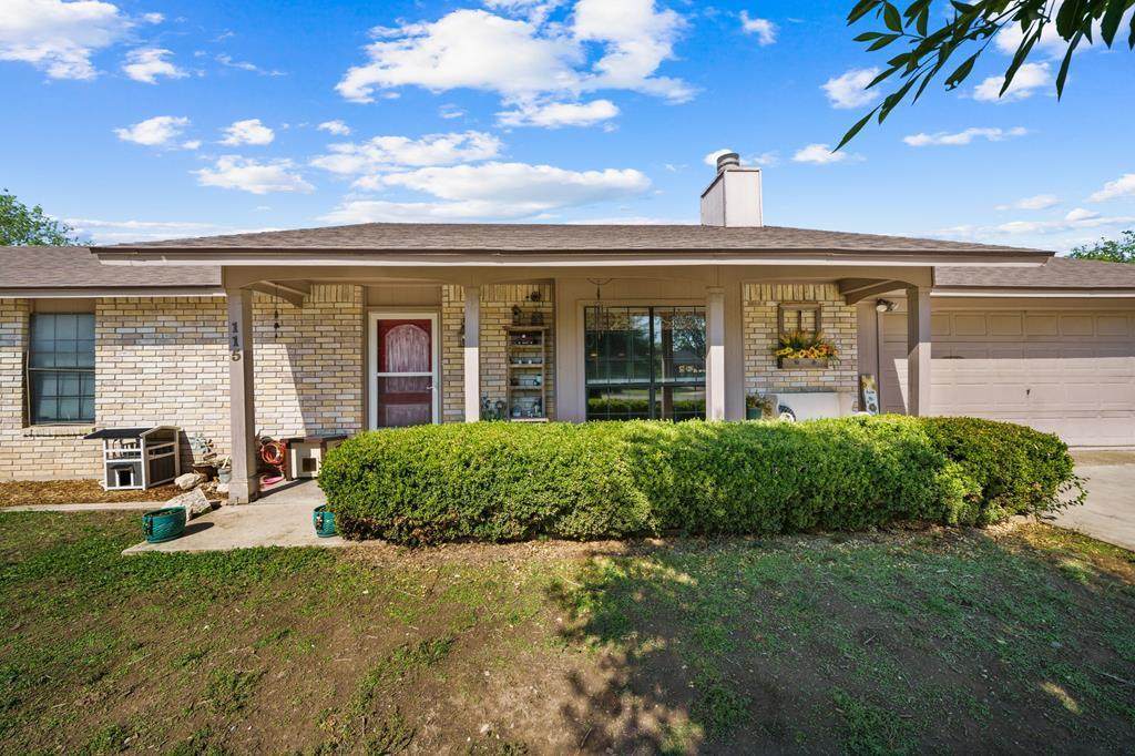 115 Martin - Photo 1