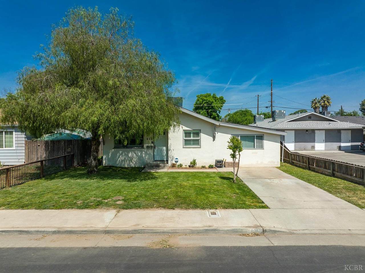 410 Florinda Street - Photo 1