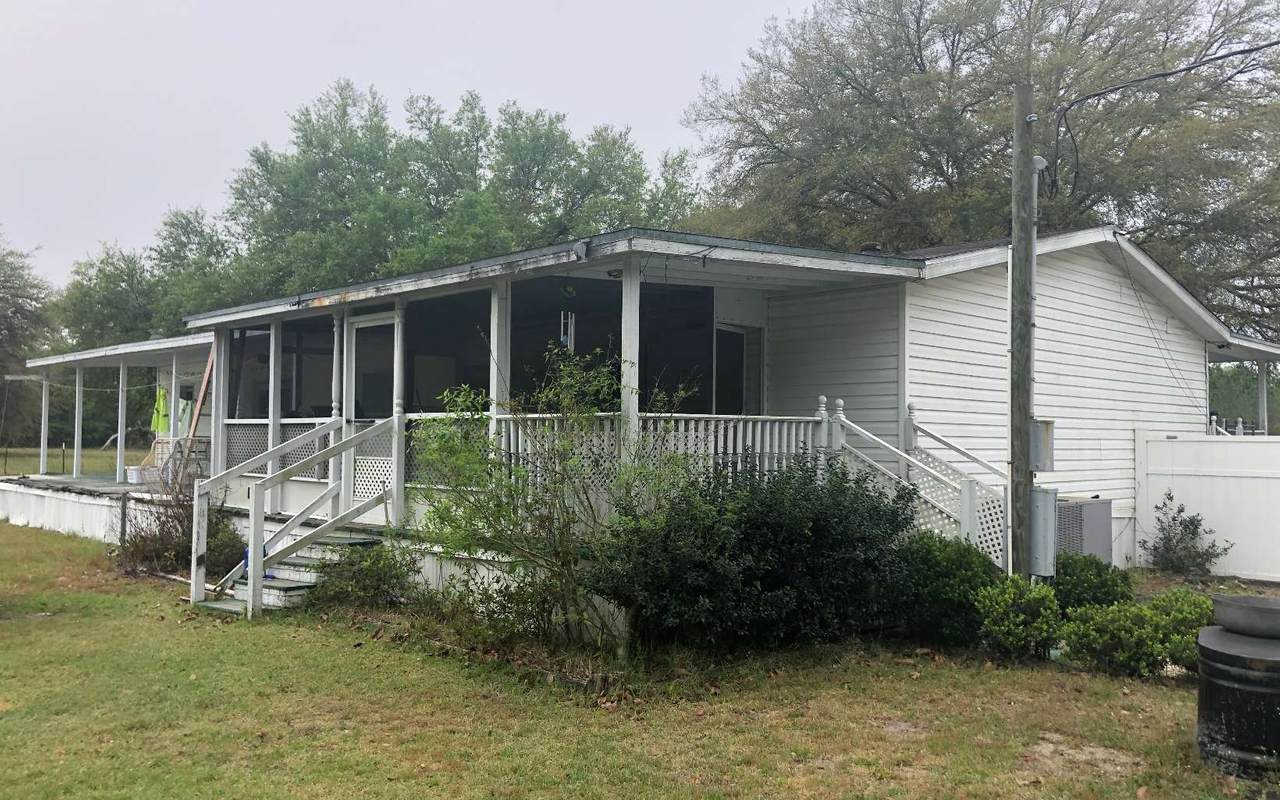 7282 River Rd - Photo 1