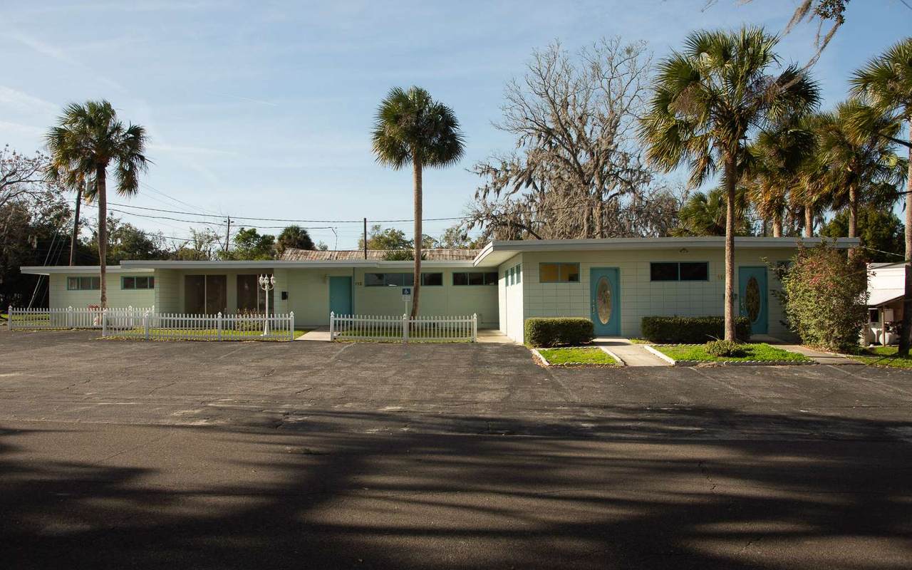 110 Irvin Ave - Photo 1