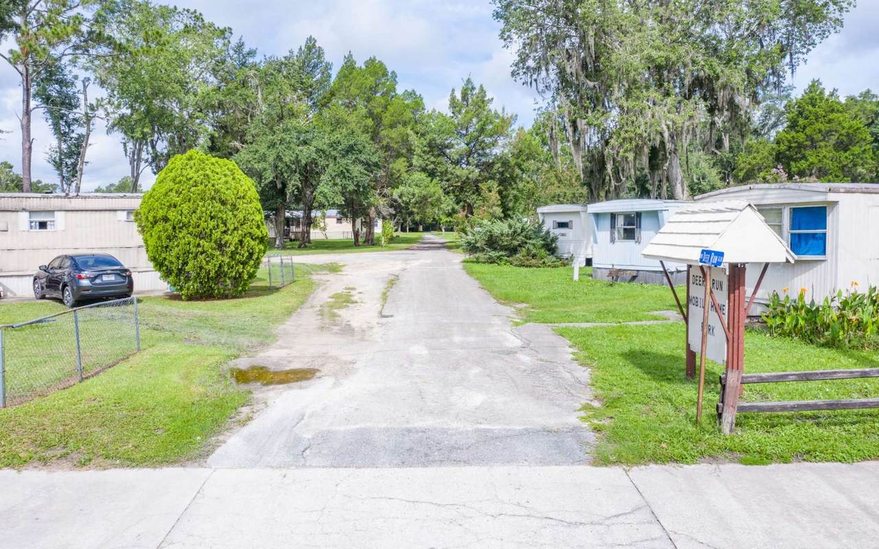 153 Deer Run Glen - Photo 1